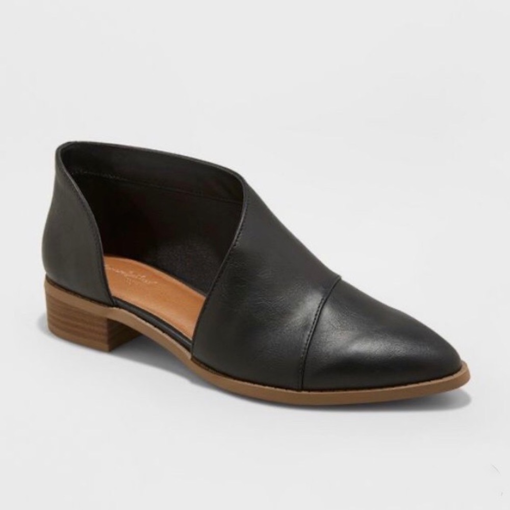 Women's Universal Thread Black Cut Out Bootie, NWT